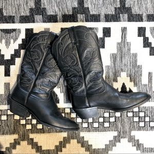 Ariat Classic Scalloped Embroidered Black Cowboy Boots Size 7.5